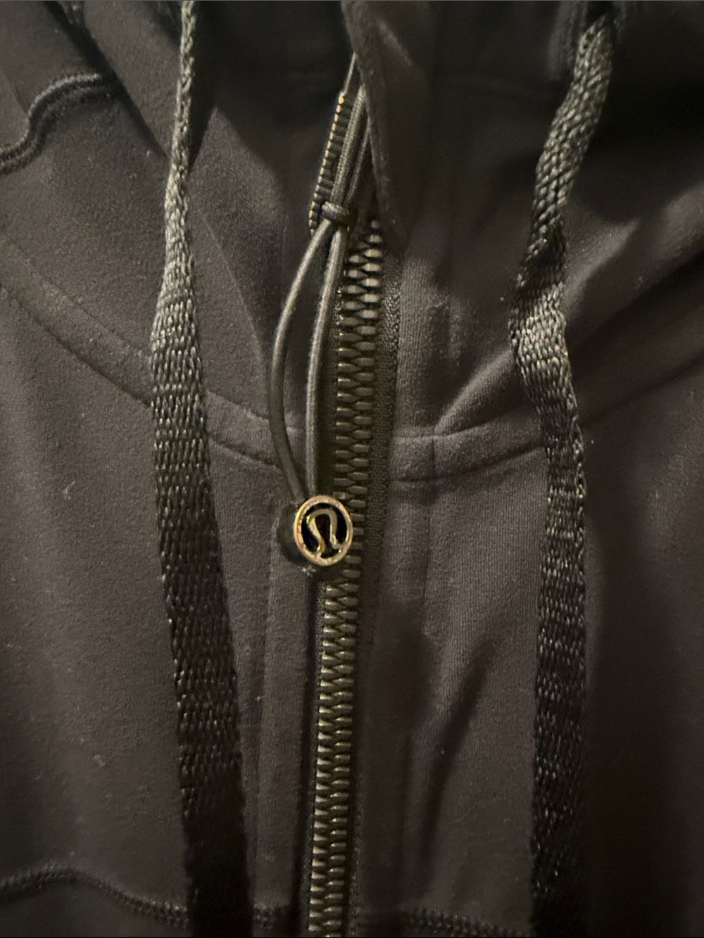 Lululemon Define Hooded Jacket in Black - Picture 2 of 6